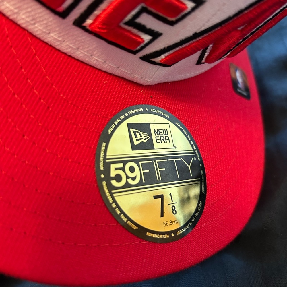 New Era Red and White 59FIFTY Cap - Picture 2 of 4